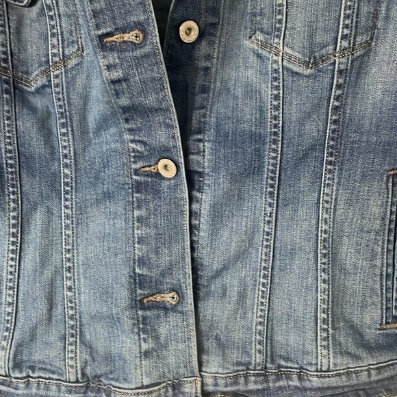 Levi washed out Jean jacket - Picture 4 of 8
